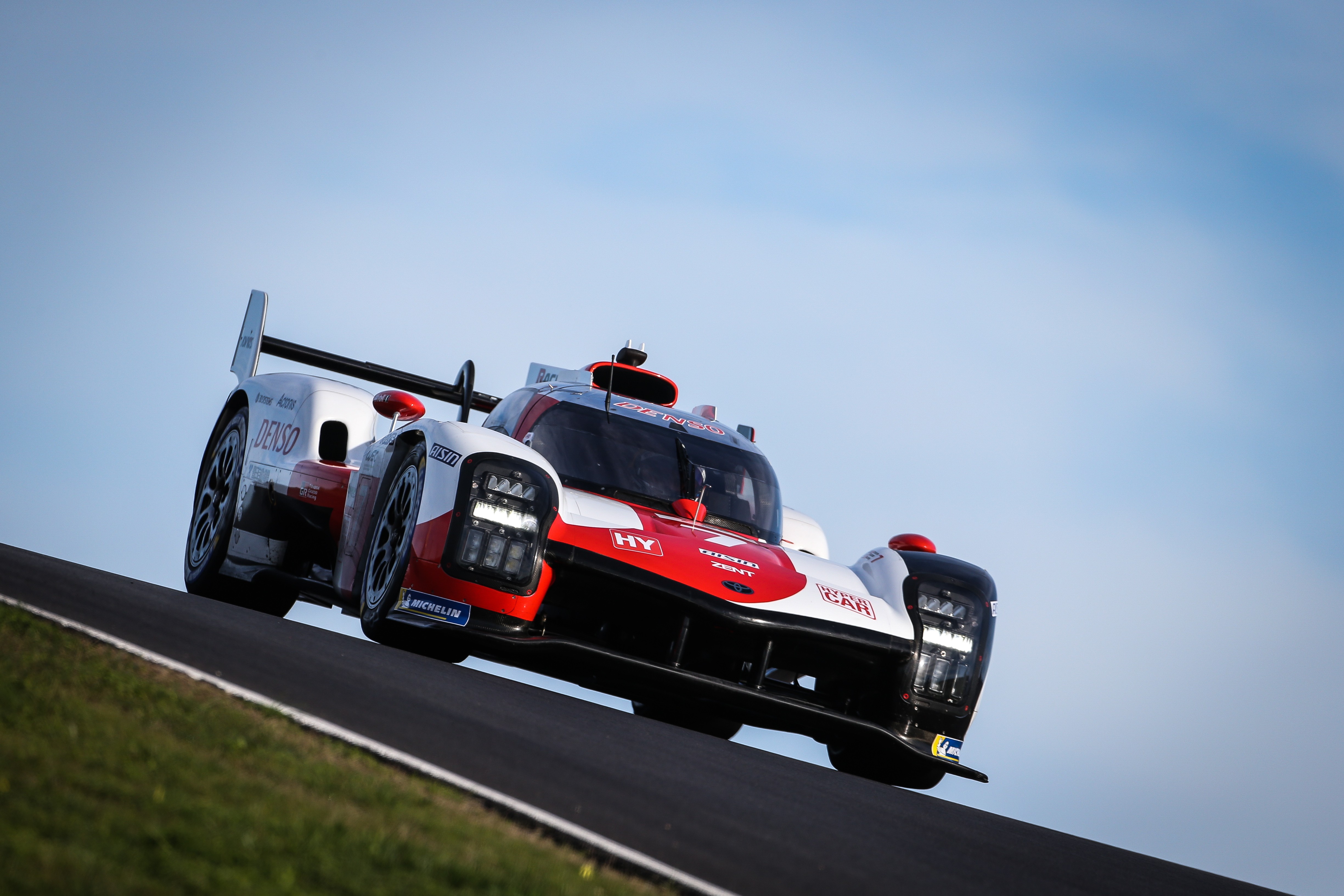 WEC: 2021 FIA World Endurance Championship is Go!