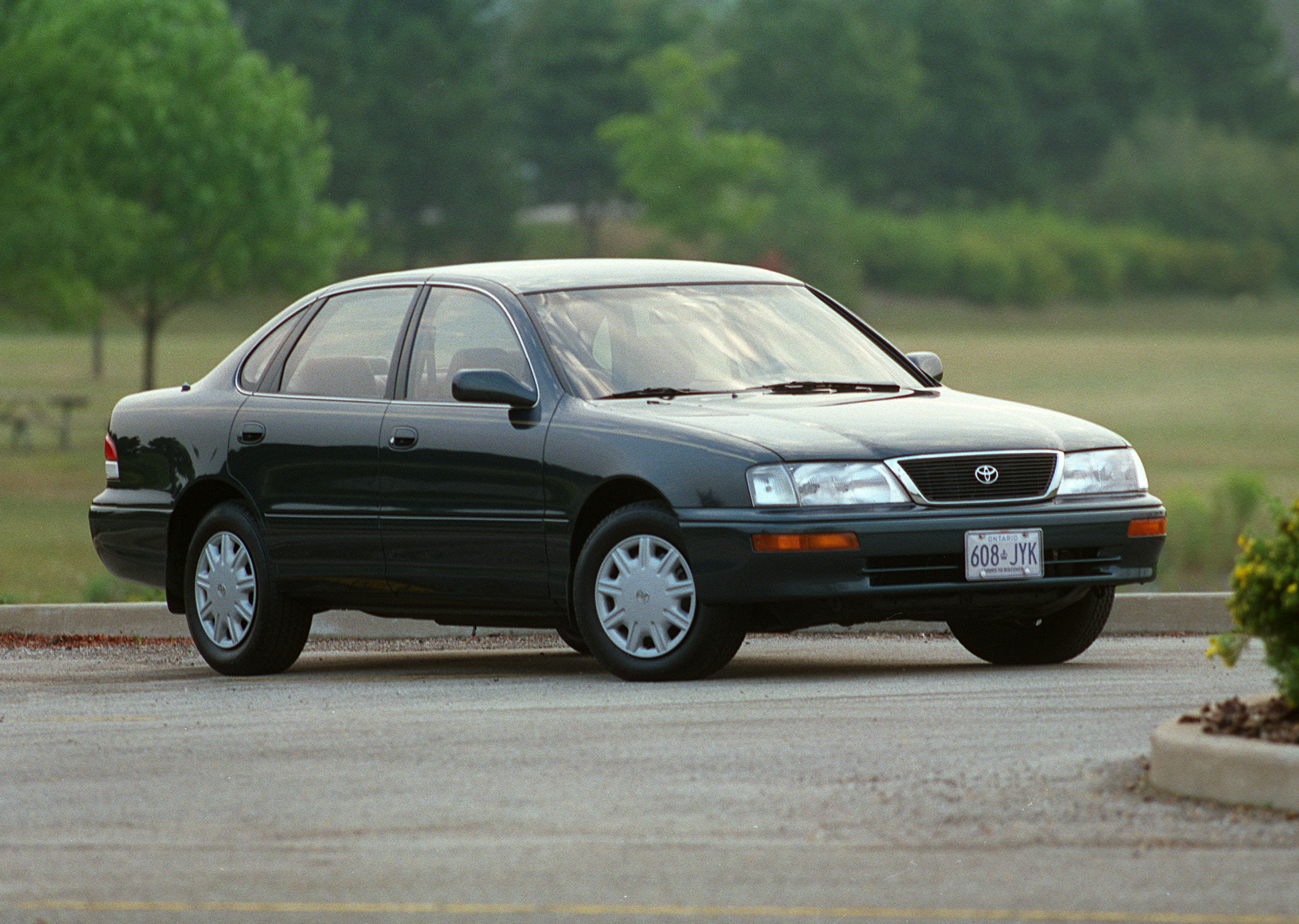 1995 Toyota Avalon 01