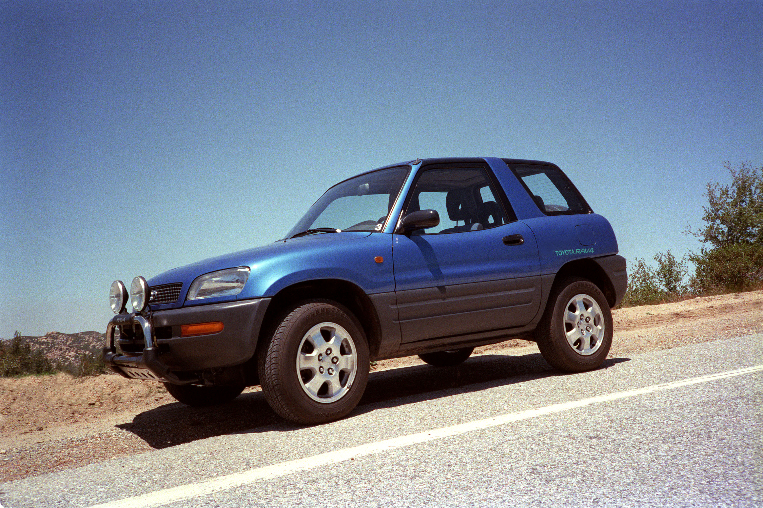 Рав 10. Toyota rav4 1. Тойота рав 4 1994. Тойота рав 4 1997. Toyota rav4 1 поколение.